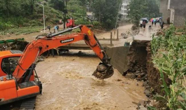 新一輪暴雨來襲，多地加強(qiáng)防汛搶險(xiǎn)救災(zāi)